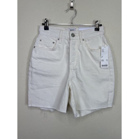 Urban Outfitters BDG 26 90s Denim Shorts Cream High Rise Cotton Distressed NWT - Picture 3 of 11